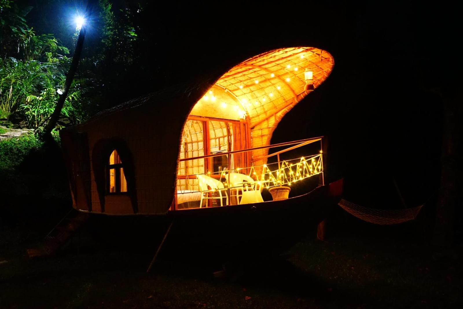 Апартаменты Noah'S Nest Tree House Теккади Экстерьер фото
